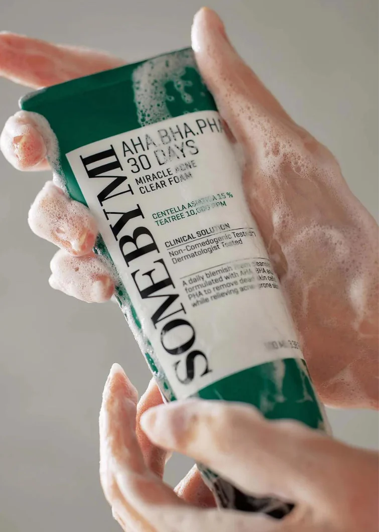 AHA-BHA-PHA 30 days miracle acne clear foam 100ml - Image 2